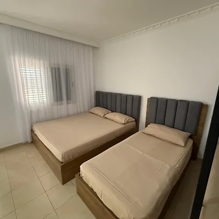 Erik House Apartment *